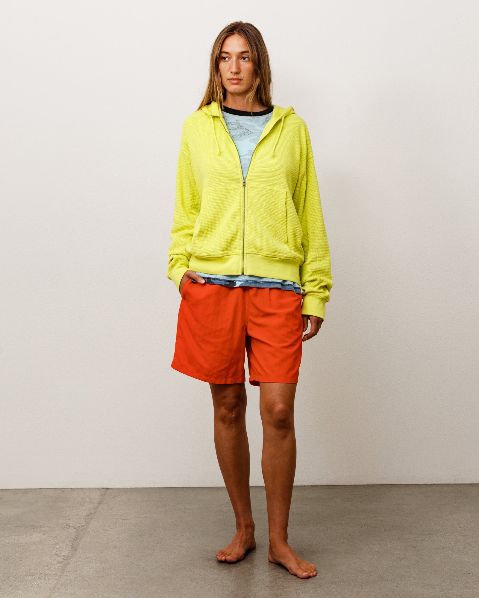 LIGHTWEIGHT THERMAL HOODIE - Image 3