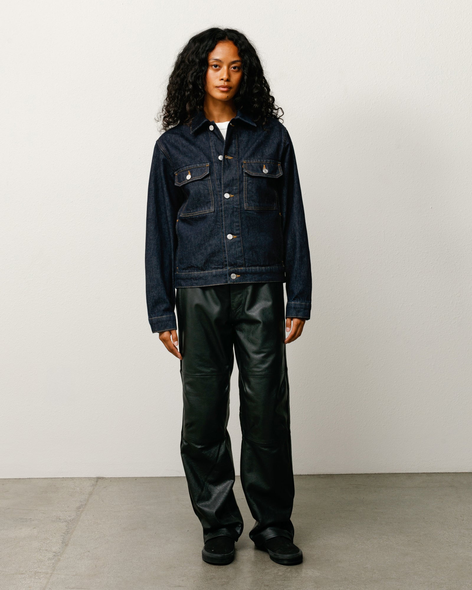 DENIM TRUCKER JACKET - Image 4