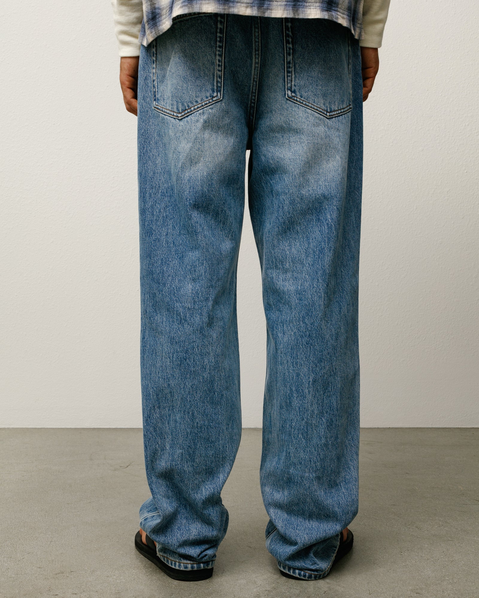 NEW CLASSIC JEAN DENIM - Image 3