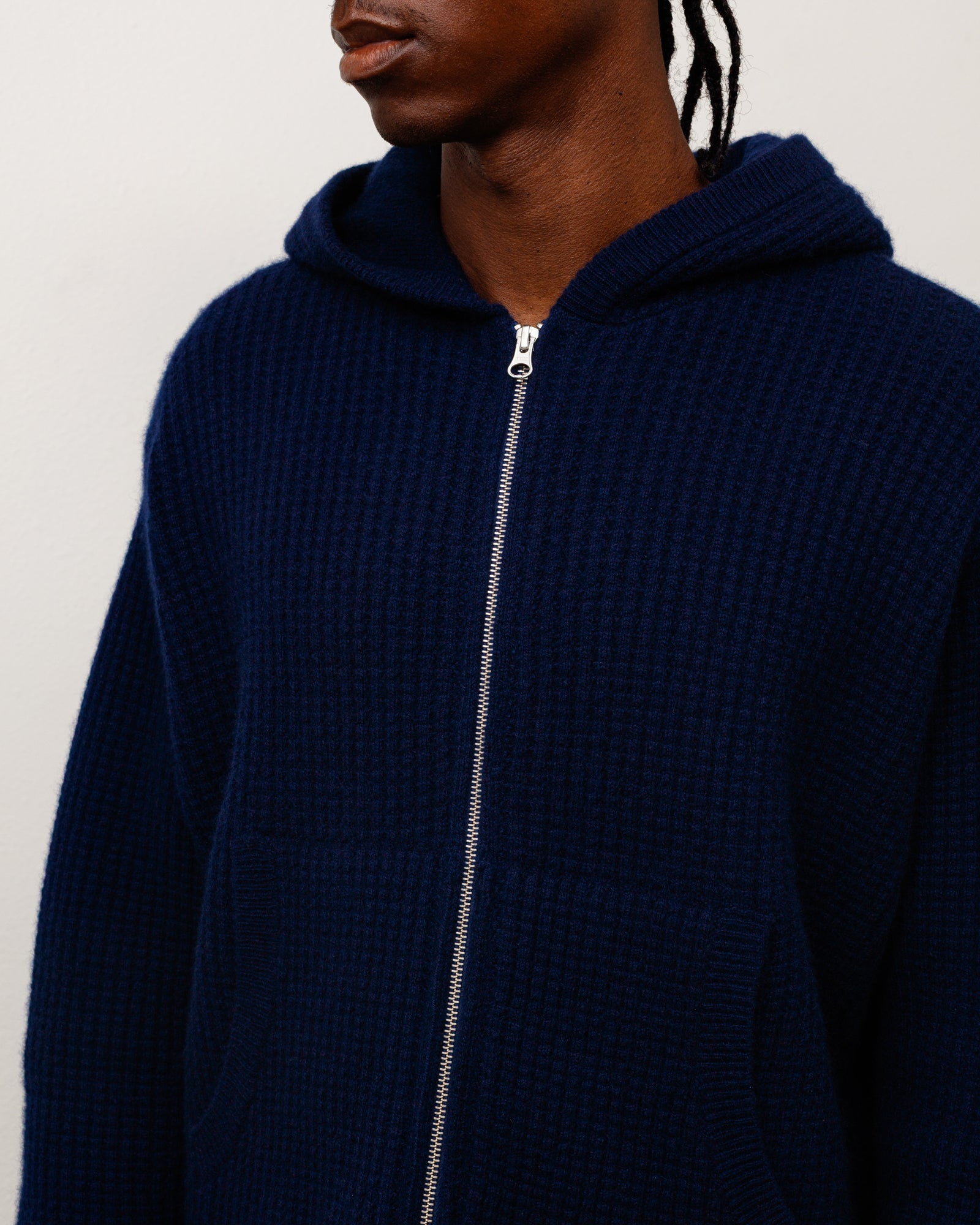 WAFFLE CASHMERE ZIP HOOD SWEATER - Image 2